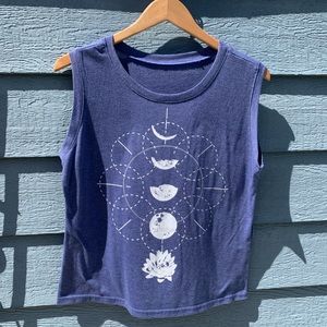 Moon Phase Lotus Muscle Tee